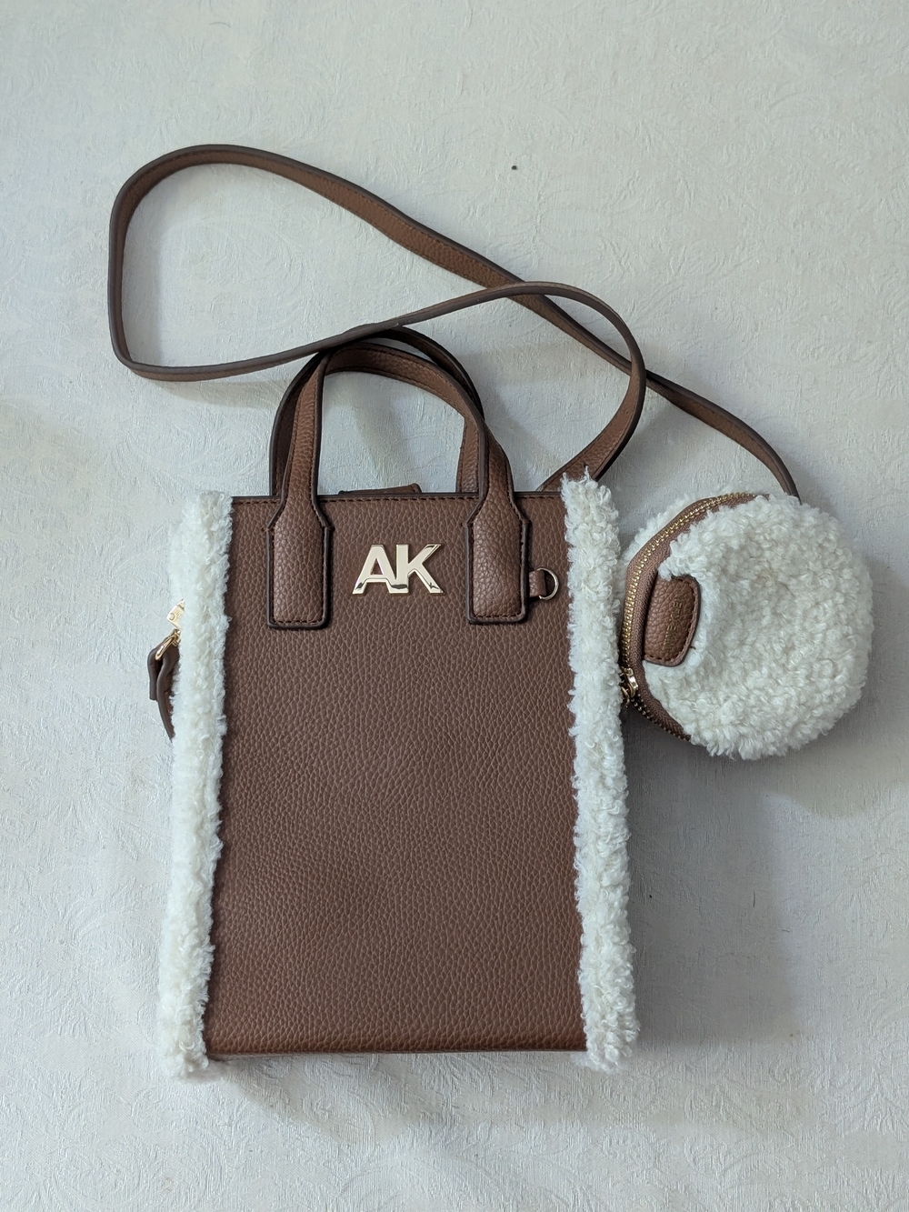 Anne Klein Brown Pebbled Top Handle Bag White Trim Pouch Magnetic Zip Gold